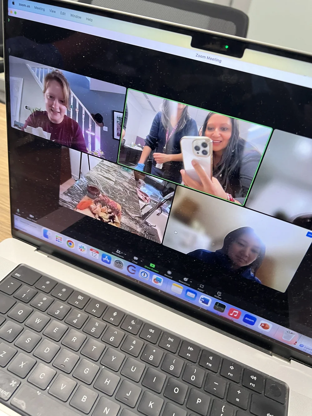 Live online cooking class